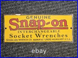 1950'S Vintage Snap-On Tools Porcelain Sign Interchangeable Socket 12 X 5 1950'S Vintage Snap-On Tools Porcelain Sign Interchangeable Socket 12 X 5