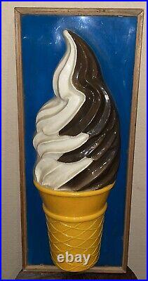 Awesome Vintage Soft Serve Ice Cream lighted advertising sign Schwan's 31 X 13