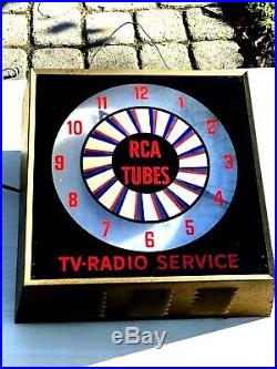 Nice! Vintage RCA TV Radio Service Lighted RCA Tubes Clock / Tested / Working