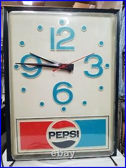 ORIGINAL PEPSI SIGN CLOCK VINTAGE 70s HUGE ADVERTISING 30X40 COMPLETE WORKING
