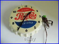 Rare Vintage 1950's Pepsi Cola Soda Pop Gas Station Lighted Clock SignWorks
