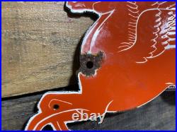 VINTAGE 1950s PORCELAIN MOBIL OIL SIGN GAG & OIL GARAGE PEGASUS DIECUT MECHANICS VINTAGE 1950s PORCELAIN MOBIL OIL SIGN GAG & OIL GARAGE PEGASUS DIECUT MECHANICS