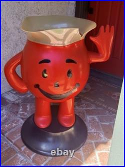 VINTAGE 1970s STORE DISPLAY KOOL-AID MAN 3 FOOT TALL RED ADVERTISING SIGN VINTAGE 1970s STORE DISPLAY KOOL-AID MAN 3 FOOT TALL RED ADVERTISING SIGN