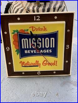 VINTAGE ADVERTISING MISSION ORANGE SODA WALL Lighted SIGN CLOCK KDI Hagen Corp