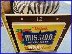 VINTAGE ADVERTISING MISSION ORANGE SODA WALL Lighted SIGN CLOCK KDI Hagen Corp