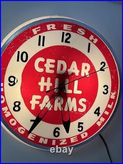 VINTAGE CEDAR HILL FARMS FRESH HOMOGENIZED MILK CLOCK (read description?)