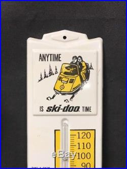 VINTAGE SKI-DOO SNOWMOBILE THERMOMETER EXCELLENT CONDITION SIGN ADVERTISING 60s