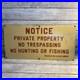 VNTG-Porcelain-Sign-NOTICE-NO-HUNTING-OR-FISHING-Pacific-Gas-And-Electric-RARE-01-hp