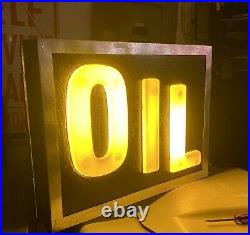 Very Cool Oil Vintage Collectable Lighted Sign! Lettering From 60's or 70's