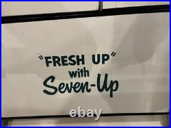 Vintage 1960s Vendorlator 7up Seven Up Machine