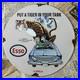 Vintage-1963-Esso-Gasoline-Oil-Gas-Station-12-Inch-Porcelain-Enamel-Sign-01-cjhz