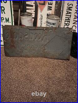 Vintage Antique Tin Embossed Reedsdale 20 Cents Cigarettes Advertising Sign Rare