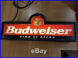 Vintage Budweiser Illuminated Bar Top Pub Sign Beer Advertising Light
