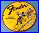 Vintage-Fender-Guitars-Amplifiers-Porcelain-Mickey-Mouse-Service-Station-Sign-01-rfqy