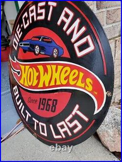 Vintage Hot Wheels Sign Die Cast Built To Last Metal Porcelain Since 1968 Gas