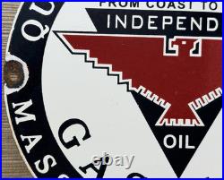 Vintage Independent Motor Oil Porcelain Sign General Motors Quincy Gas Station