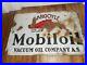 Vintage-MOBILOIL-MOBIL-GARGOYLE-GAS-OIL-Advertising-Porcelain-FLANGE-SIGN-01-udw