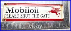 Vintage Mobil Oil Pegasus Gasoline Sign Motor Oil Gas Pump Porcelain Large Sign
