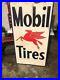 Vintage-Mobil-oil-gas-sign-Porcelain-great-condition-01-tjlo