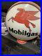 Vintage-Mobilgas-Glass-Gas-Pump-Globe-Original-Sign-Pegasus-Rare-17-1-2-LENS-01-bldl