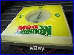 Vintage Mountain Dew Lighted Lightup Dualite Wall Clock Sign