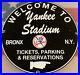Vintage-New-York-Yankee-s-Porcelain-Stadium-Sign-Gas-Oil-Pump-Plate-Bronx-Ny-Mlb-01-sth