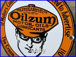Vintage Oilzum Motor Oil Porcelain Sign Metal White & Bagley USA Gas Station Vintage Oilzum Motor Oil Porcelain Sign Metal White & Bagley USA Gas Station