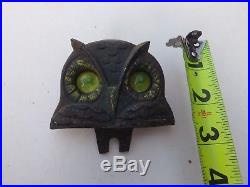 Vintage Owl License Plate Topper Glass Eyes National Colortype Kentucky GAS OIL