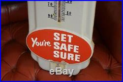 Vintage PRESTONE ANTI-FREEZE THERMOMETER PORCELAIN Gas Oil Sign Advertising