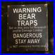 Vintage-Porcelain-Bear-Trap-Sign-US-Forestry-Service-Wildlife-Gas-Oil-01-jic