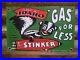 Vintage-Stinker-Porcelain-Sign-1953-Idaho-Gas-For-Less-Skunk-Gasoline-Station-01-sl