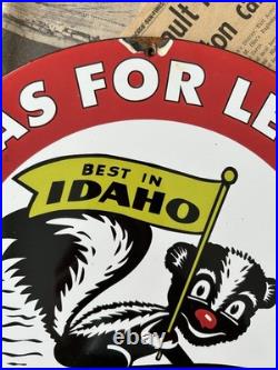 Vintage Stinker Stations Gasoline Fearless Farris 12 Inch Porcelain Enamel Sign