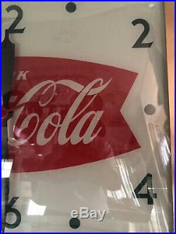 Vintage Swihart 1960s Coca Cola Fishtail Soda 15Lighted Clock Awesome Cond
