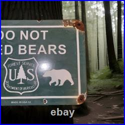 Vintage US Forest Service Do Not Feed Bears Porcelain Sign National Park Service