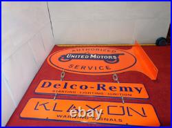 Vintage United Motors Service 23 Double Sided 3-pc Porcelain Metal Flange Sign