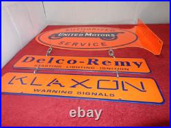Vintage United Motors Service 23 Double Sided 3-pc Porcelain Metal Flange Sign