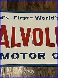 Vtg 1968 Valvoline Motor Oil Embossed Metal Sign 36 x 18 Gas & Oil Station