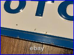 Vtg 1968 Valvoline Motor Oil Embossed Metal Sign 36 x 18 Gas & Oil Station